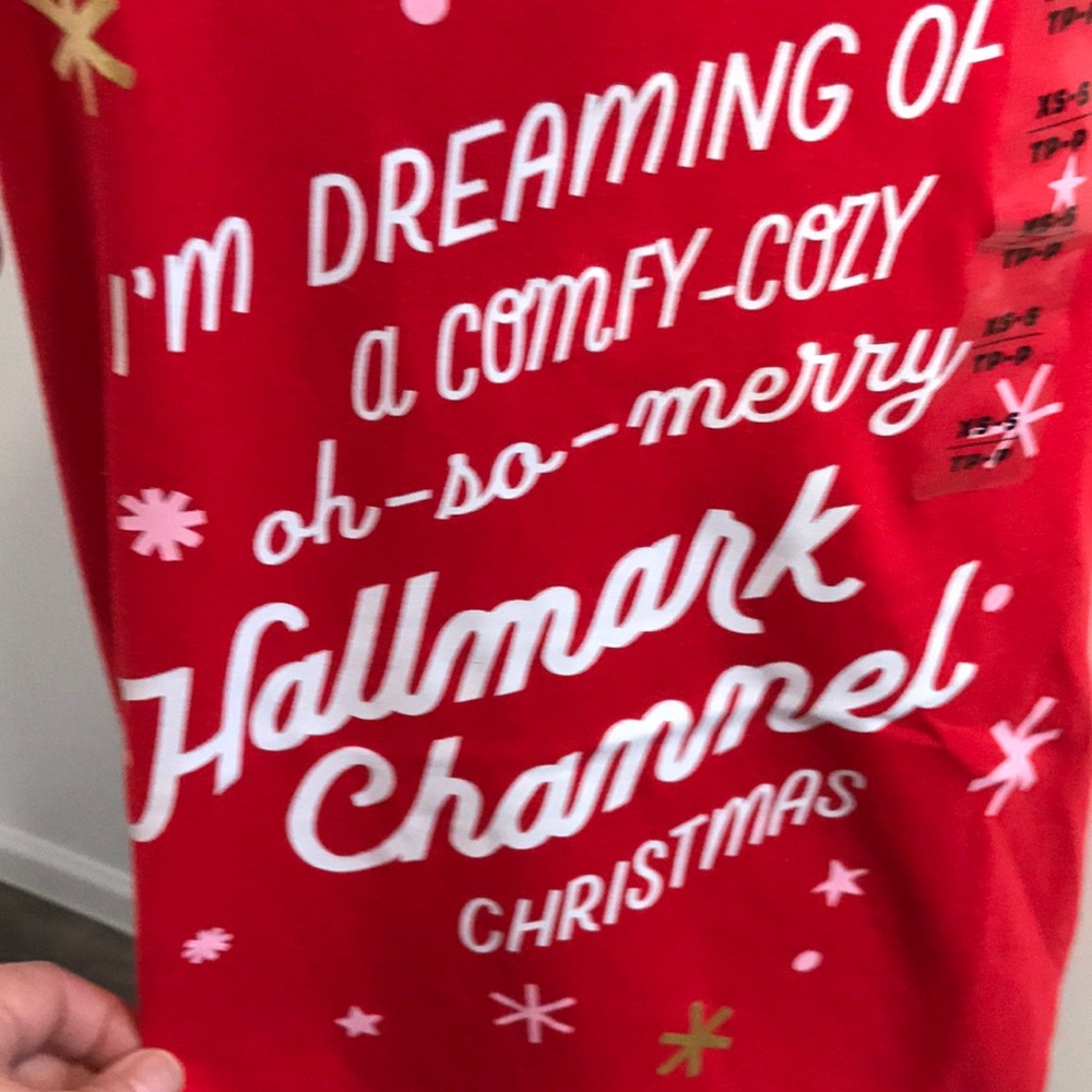 NWT Dreaming of a...Hallmark Channel Christmas sleep shirt XS
